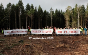 Marche citoyenne sur le site du projet des Ailes de Taillard - Loire, en sept 2025 Illustration marche citoyenne sur le site du projet des Ailes de Taillard - Loire, en sept 2025